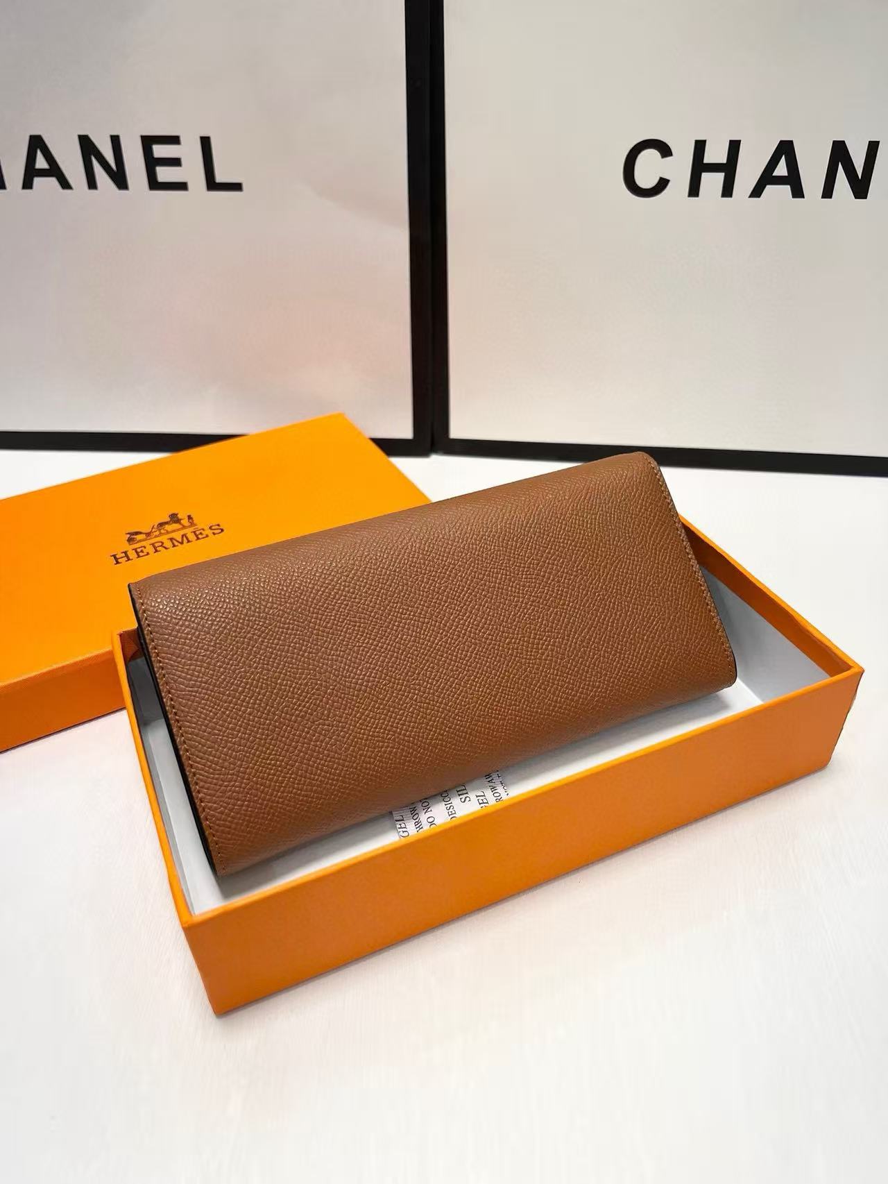 HERME5 レザーロングウォレット【50％割引+送料無料】