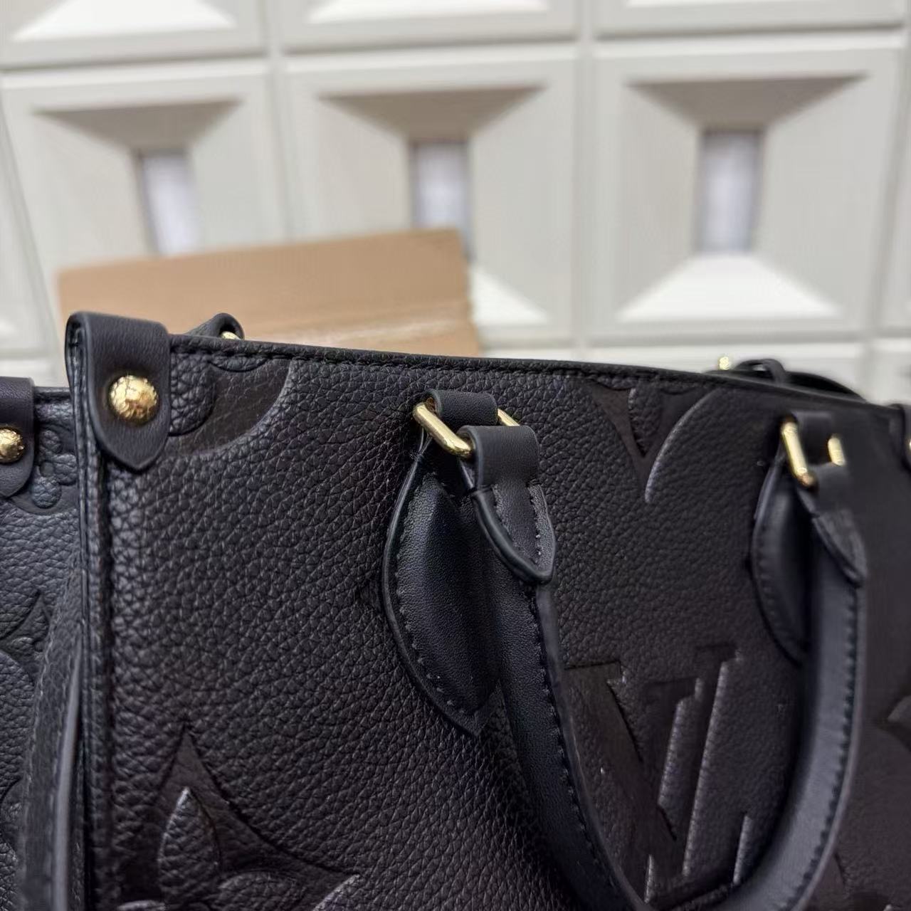 LV ジャングルプリント ハンドバッグ【50％割引+送料無料】