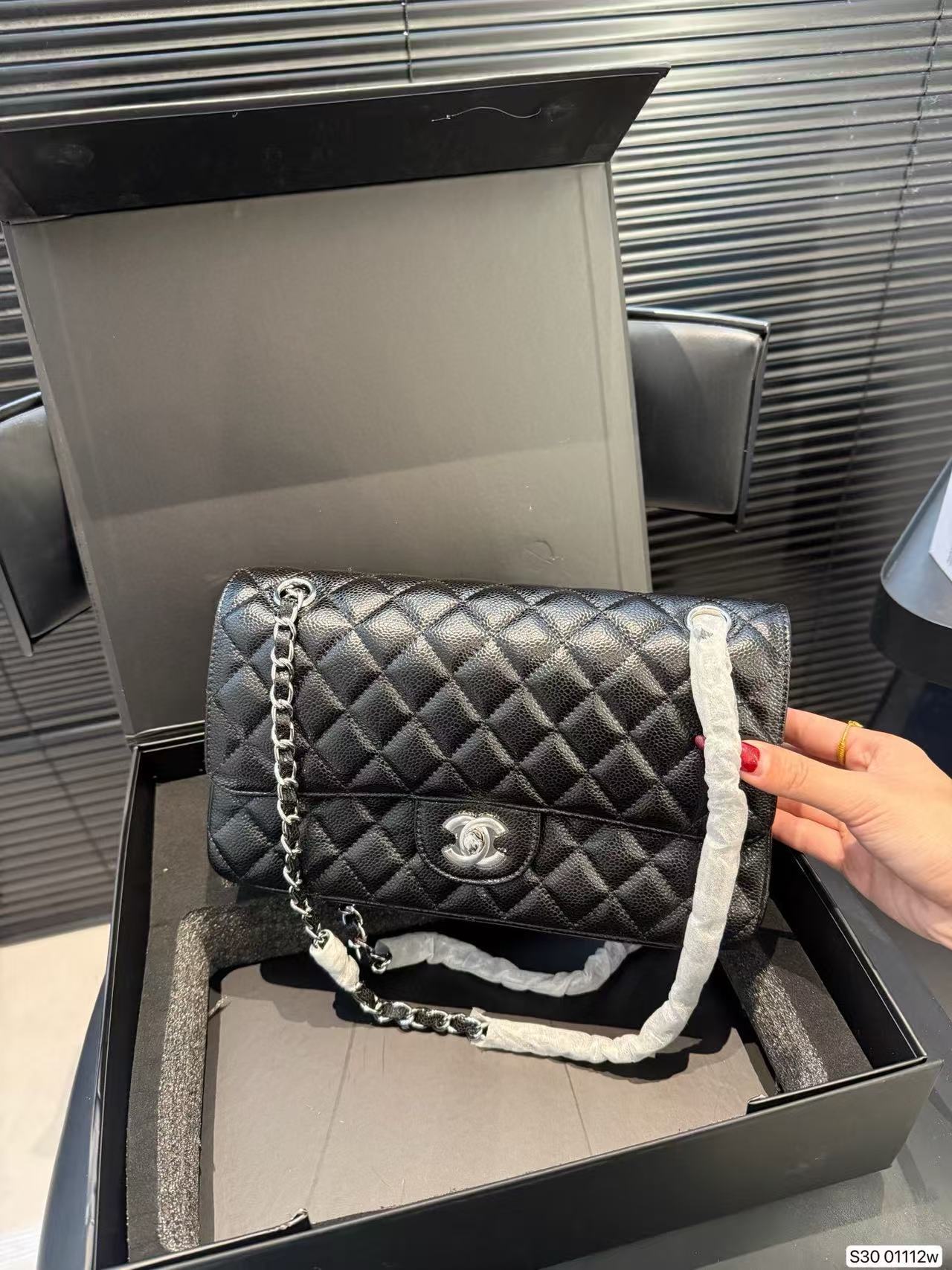 CHANE1 ミラー+ウォーターボトル+チェーンバッグ 3点セット【50％割引+送料無料】