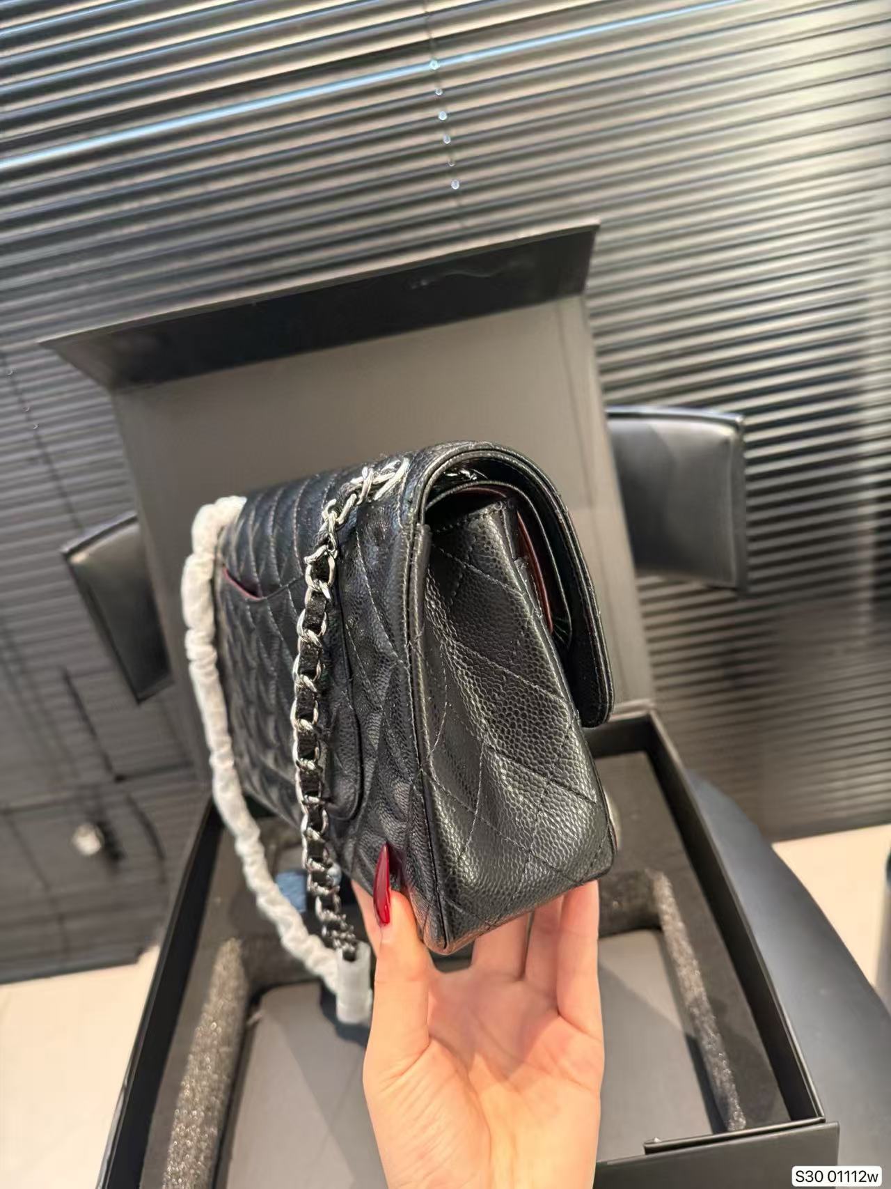 CHANE1 ミラー+ウォーターボトル+チェーンバッグ 3点セット【50％割引+送料無料】