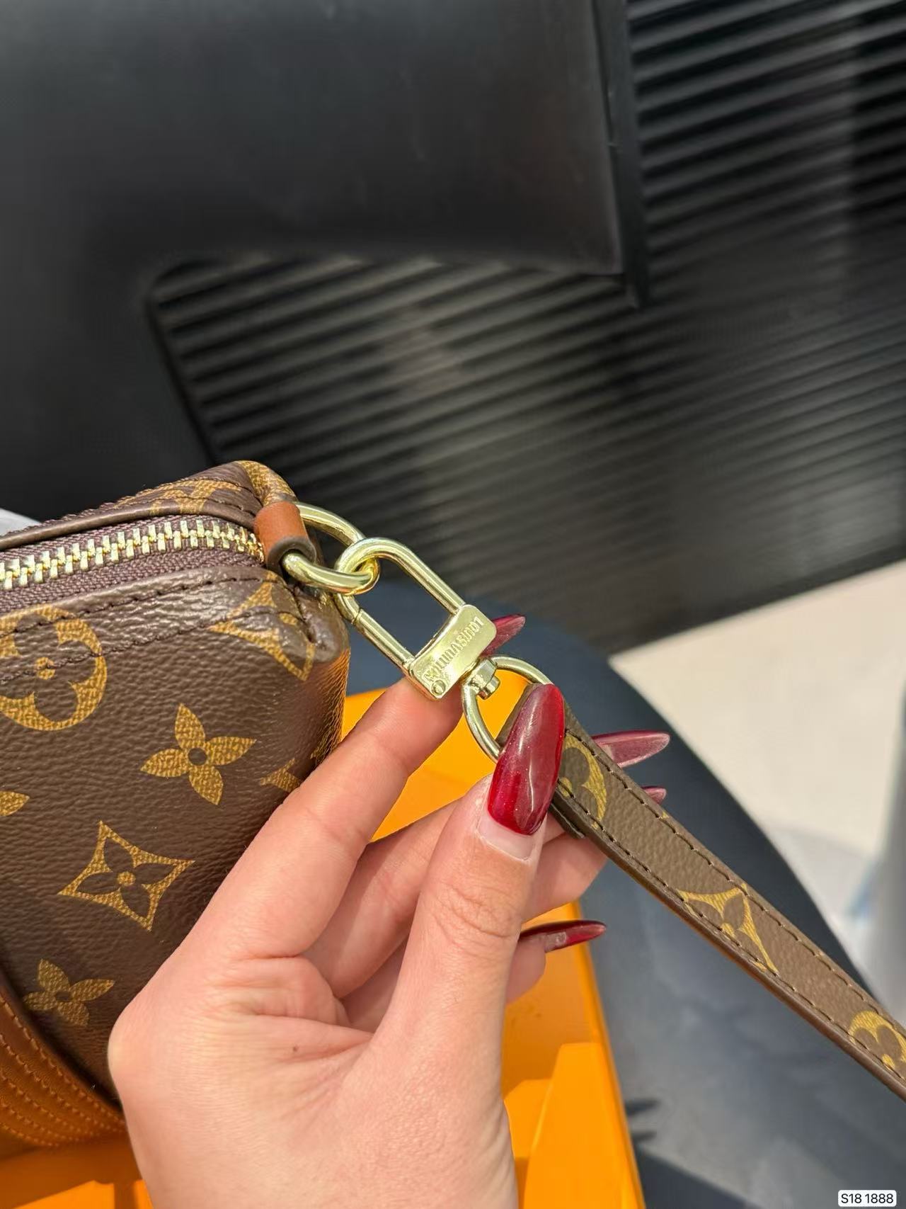 LVプリントハンドバッグ【50％割引+送料無料】