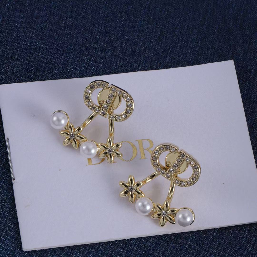 DI0R CD真珠のイヤリング【50％割引+送料無料】