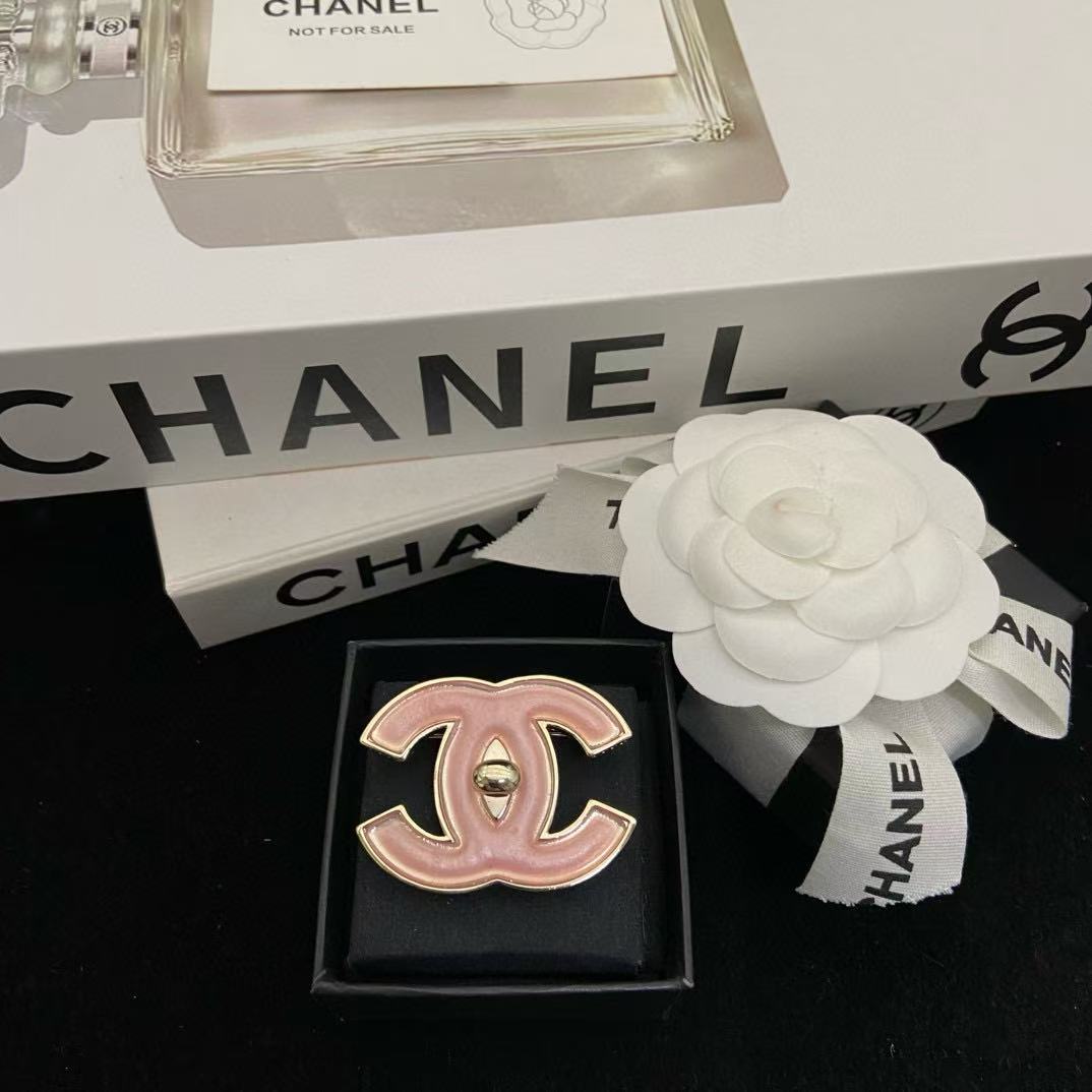 CHANE1 ダブルC ピンクブローチ【50％割引+送料無料】
