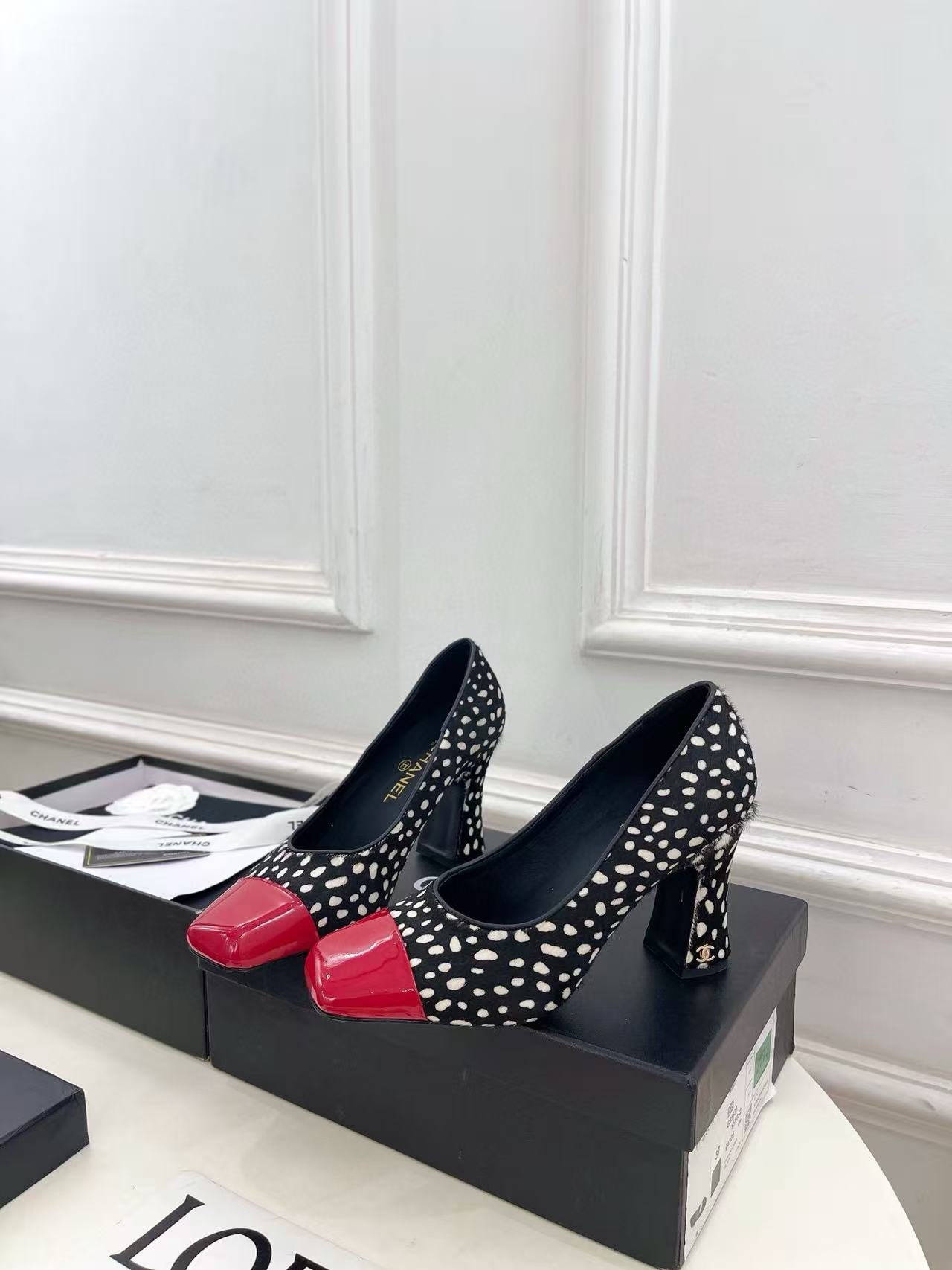 CHANE1高品質ダブルCスクエアトゥハイヒール【50％割引+送料無料】