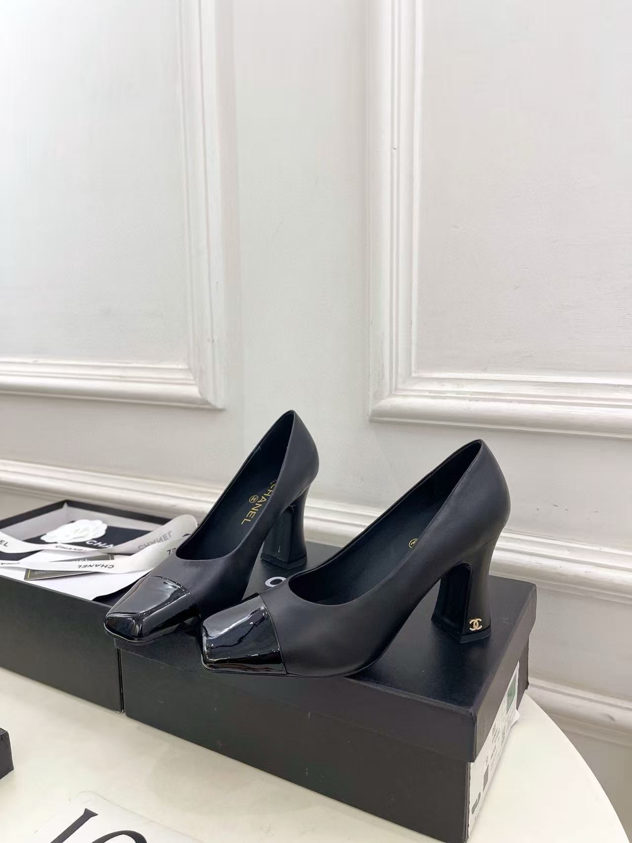 CHANE1高品質ダブルCスクエアトゥハイヒール【50％割引+送料無料】