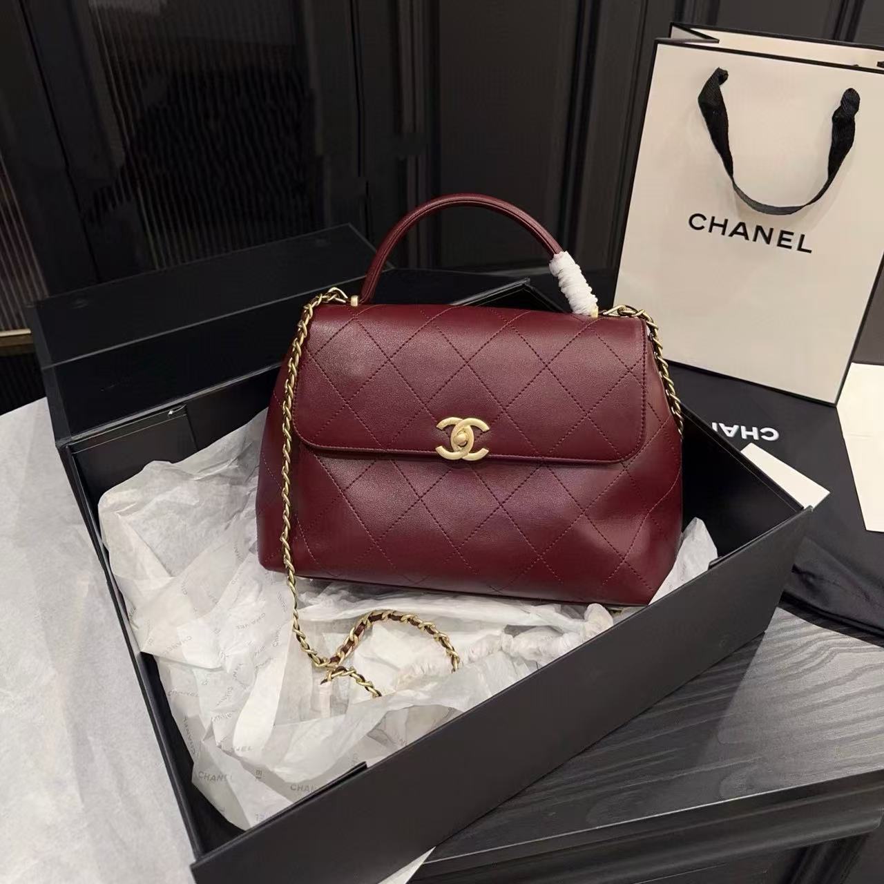 CHANE1 チェーンフラップハンドバッグ【50％割引+送料無料】