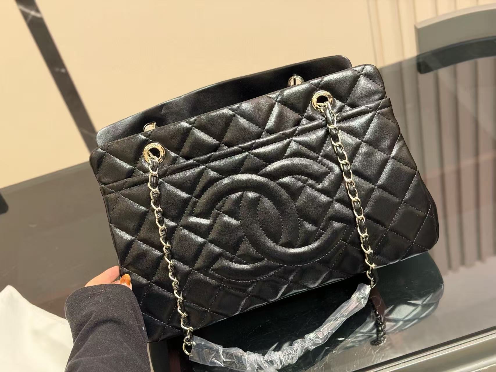 CHANE1 ダブルCチェーンチェックトートバッグ【50％割引+送料無料】