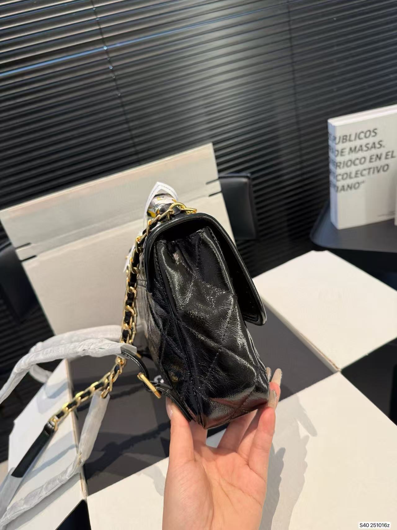 CHANE1 高品質チェーンバックパック【50％割引+送料無料】