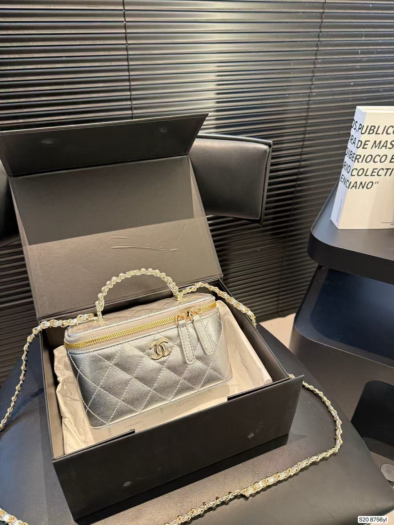 CHANE1 ハンドルチェーン メイクケース【50％割引+送料無料】