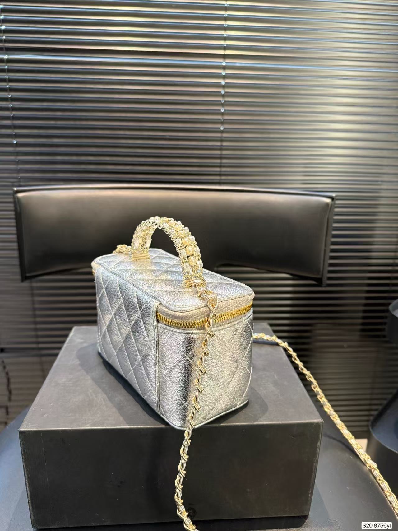 CHANE1 ハンドルチェーン メイクケース【50％割引+送料無料】