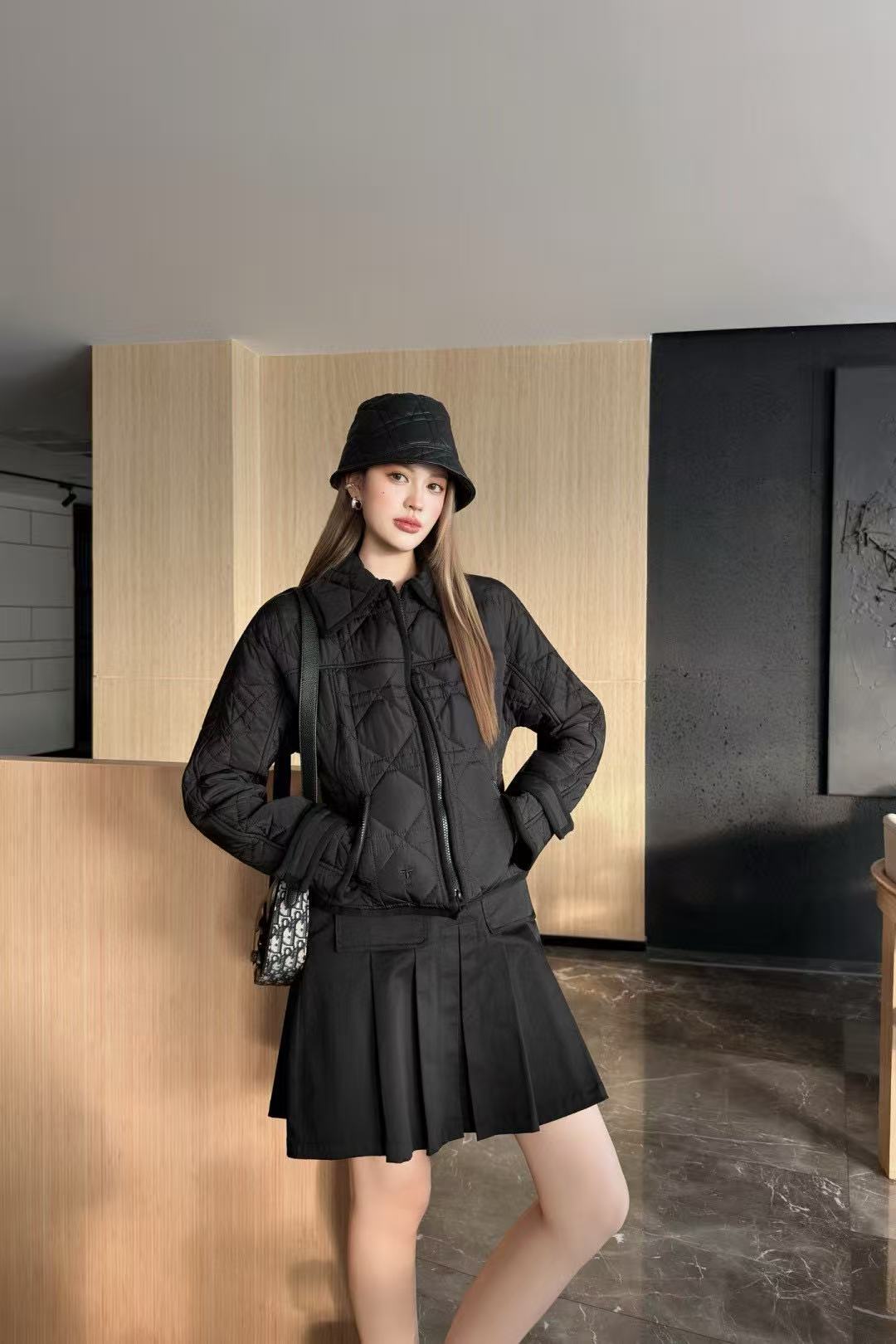 DIORのチェック柄ジップアップジャケット【50％割引+送料無料】