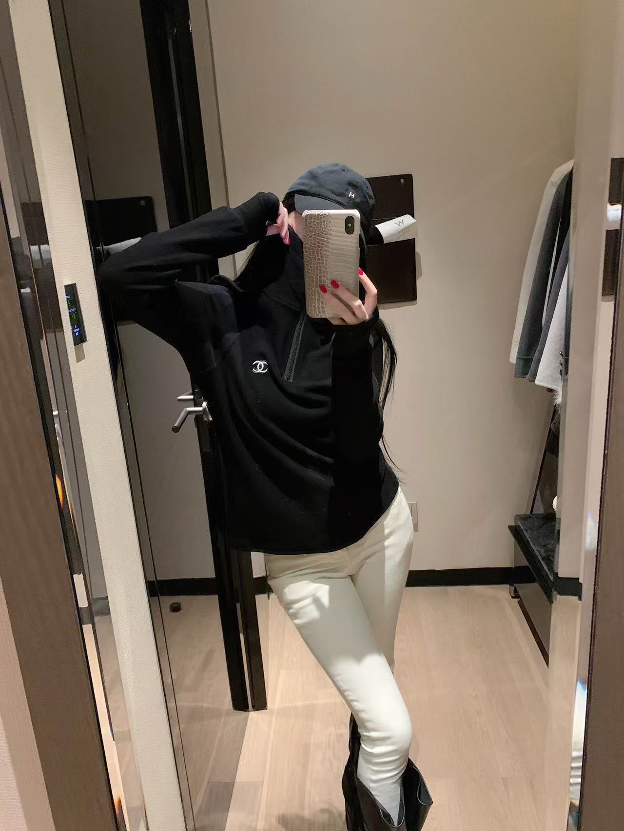 CHANE1 ハーフジップ フード付き ロングスリーブ Tシャツ【50％割引+送料無料】