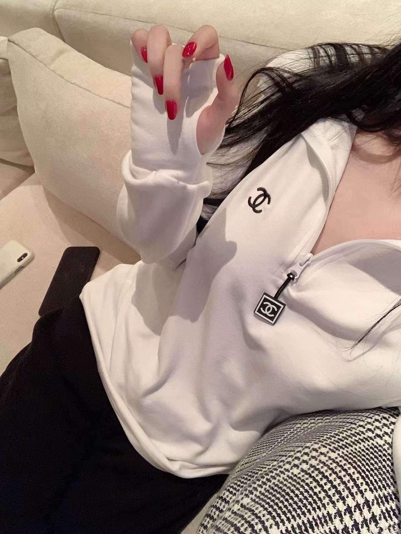 CHANE1 ハーフジップ フード付き ロングスリーブ Tシャツ【50％割引+送料無料】