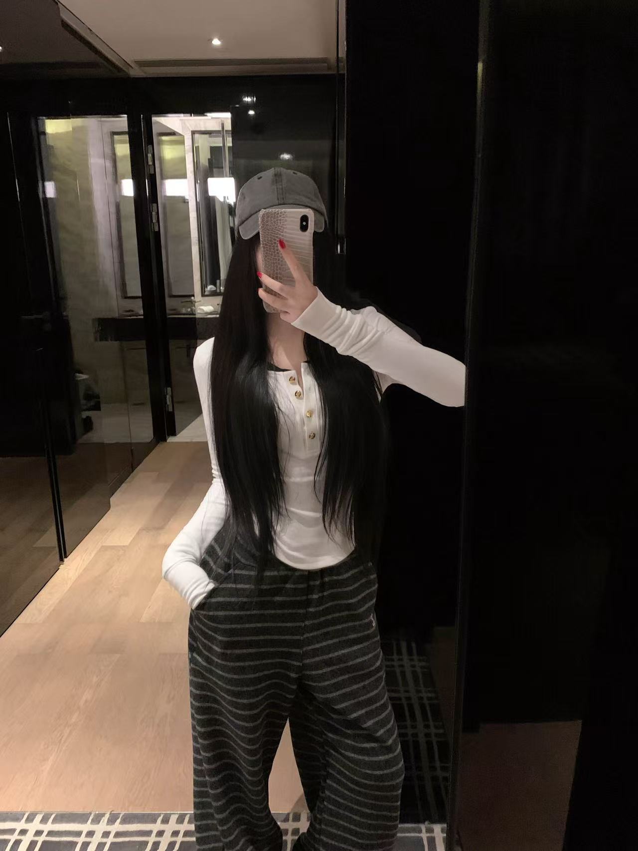 CEL1NEメタルボタン ロングスリーブTシャツ【50％割引+送料無料】