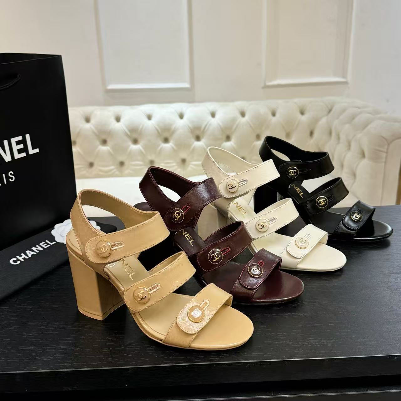 CHANE1 高品質ダブルCボタンハイヒール【50％割引+送料無料】