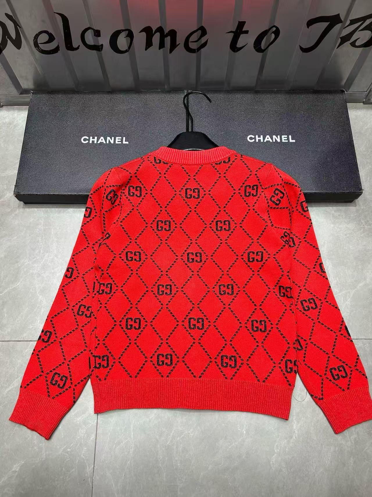 GUCC1 メタルボタン Vネック ウール カーディガン【50％割引+送料無料】