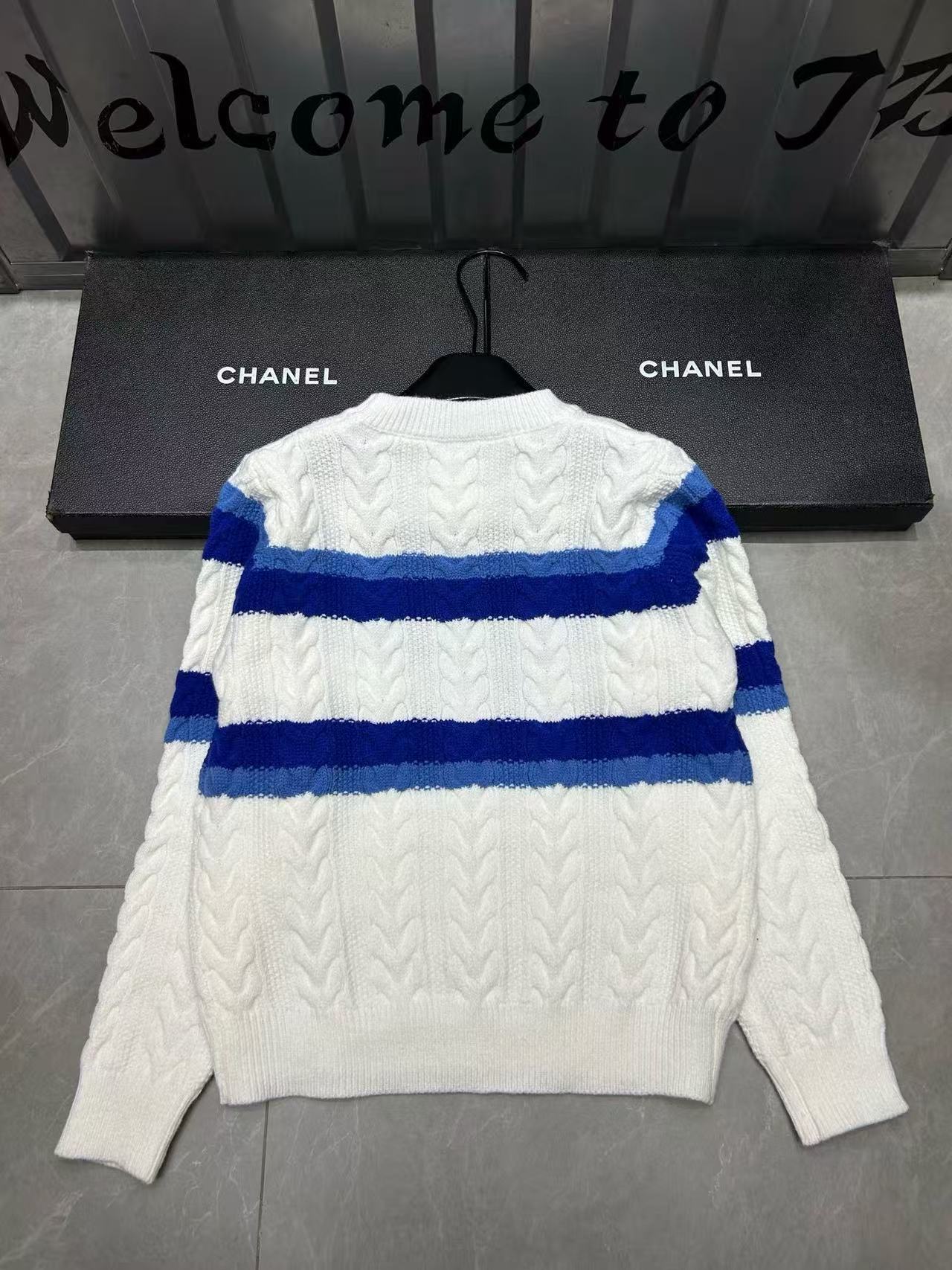 M1UM1U カラーブロック レター セーター【50％割引+送料無料】