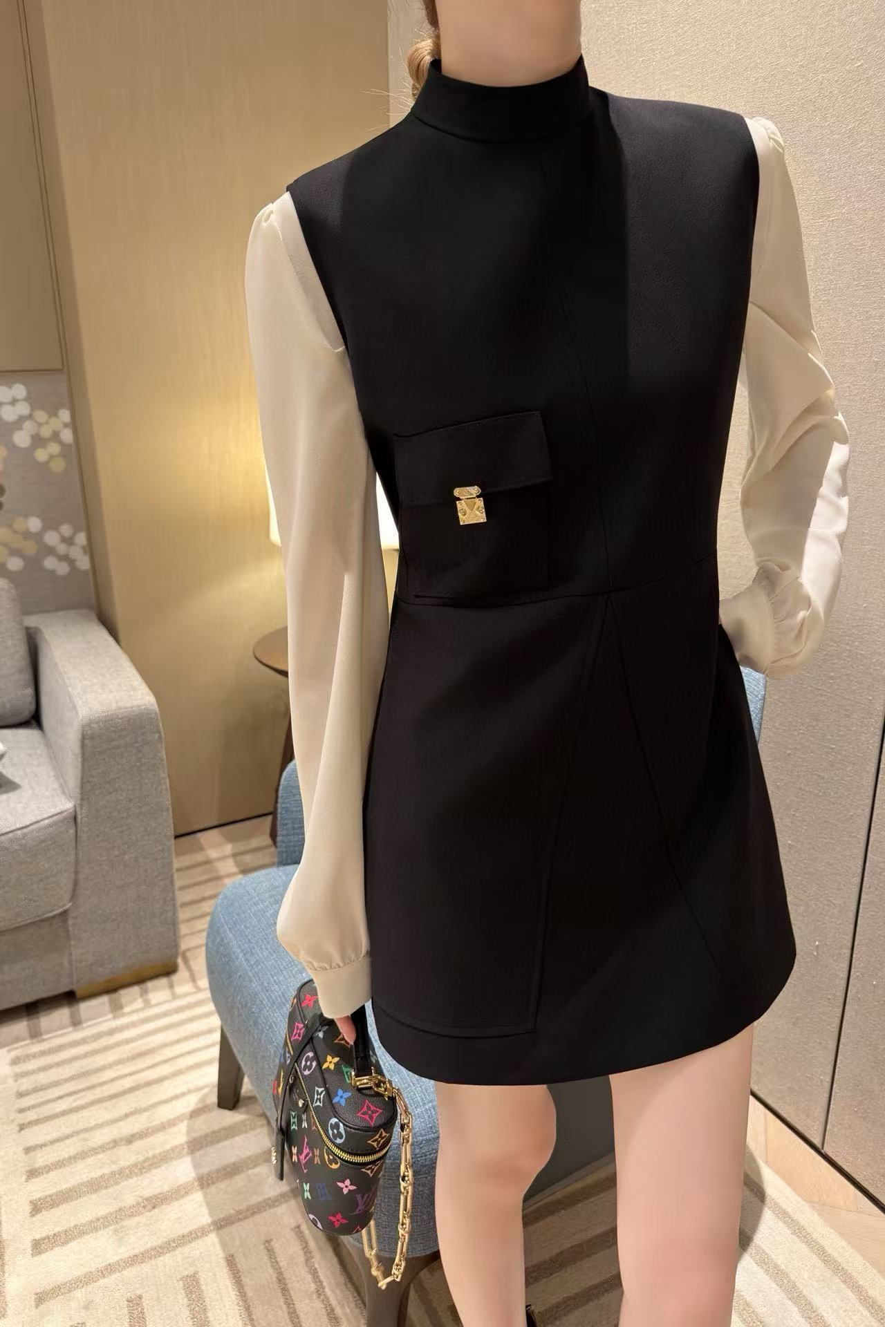 LVミニマリストハイネックノースリーブドレス【50％割引+送料無料】