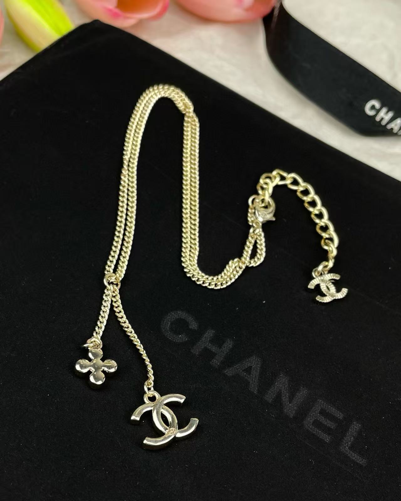 CHANE1 クローバー ダブルC ネックレス【50％割引+送料無料】