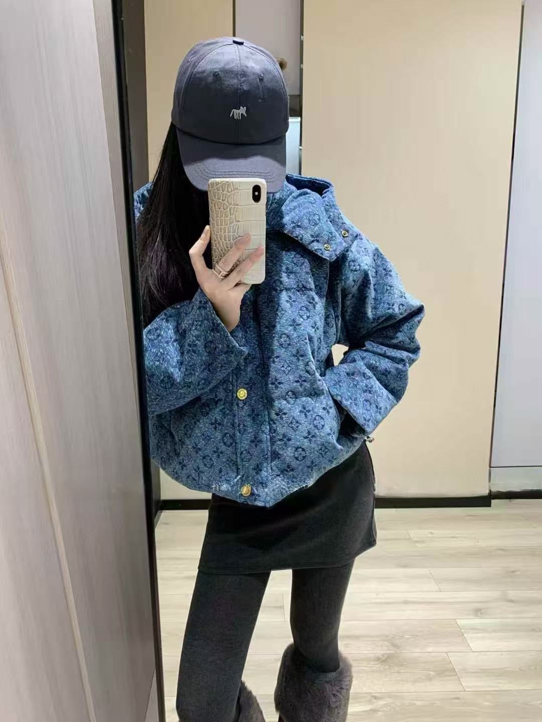 LVプリント フード付きデニムジャケット【50％割引+送料無料】