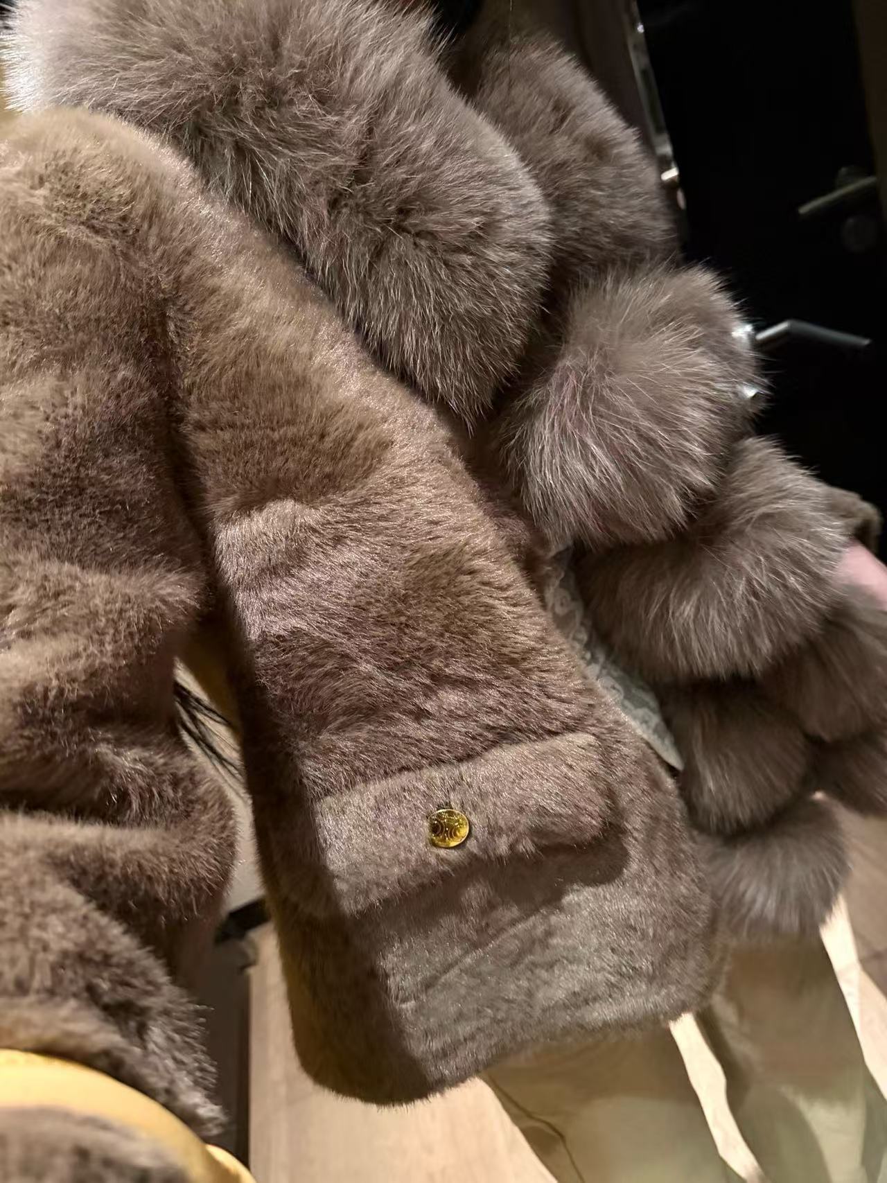 CEL1NE メタルボタン フォックスファーコート【50％割引+送料無料】