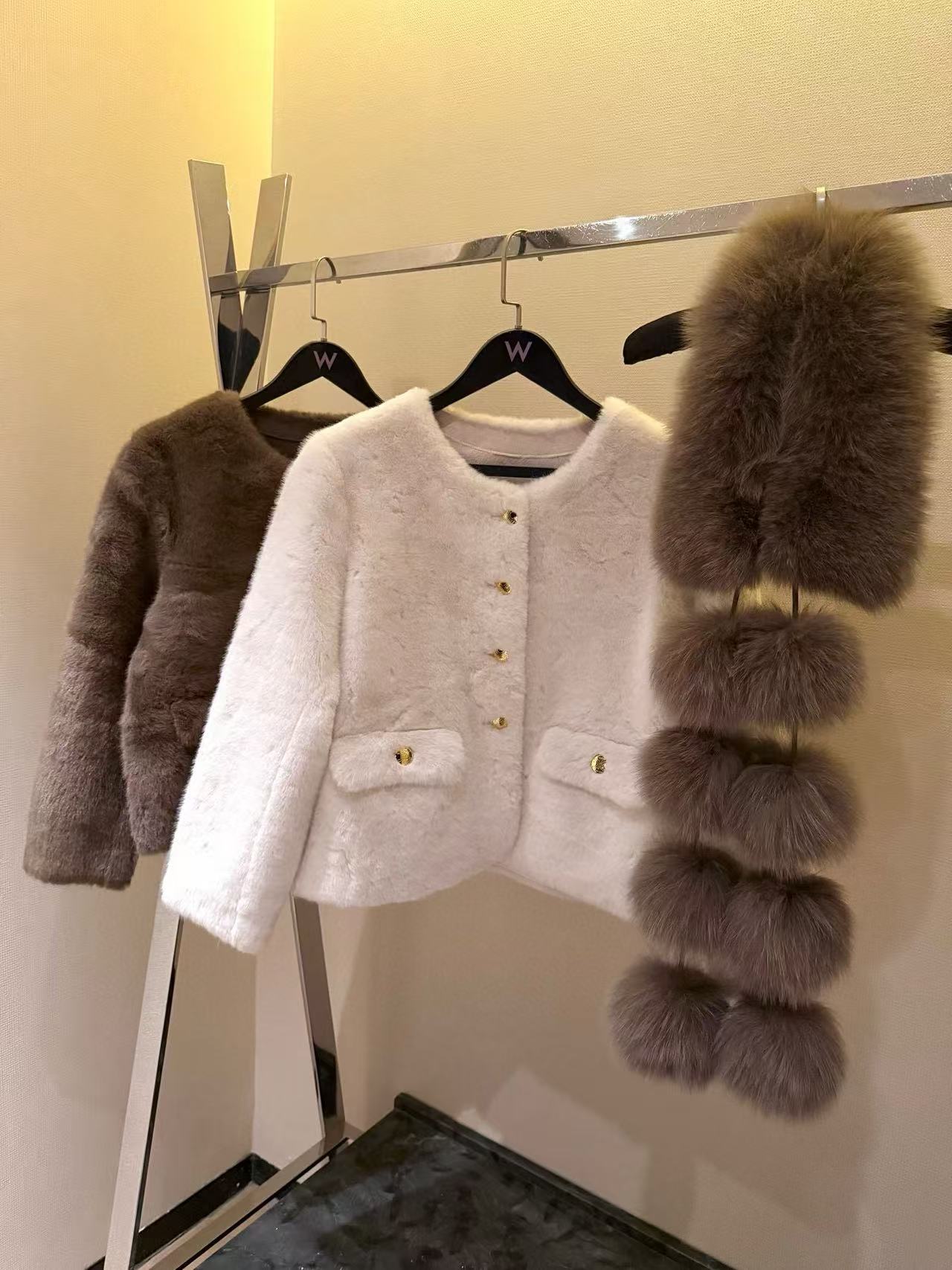 CEL1NE メタルボタン フォックスファーコート【50％割引+送料無料】