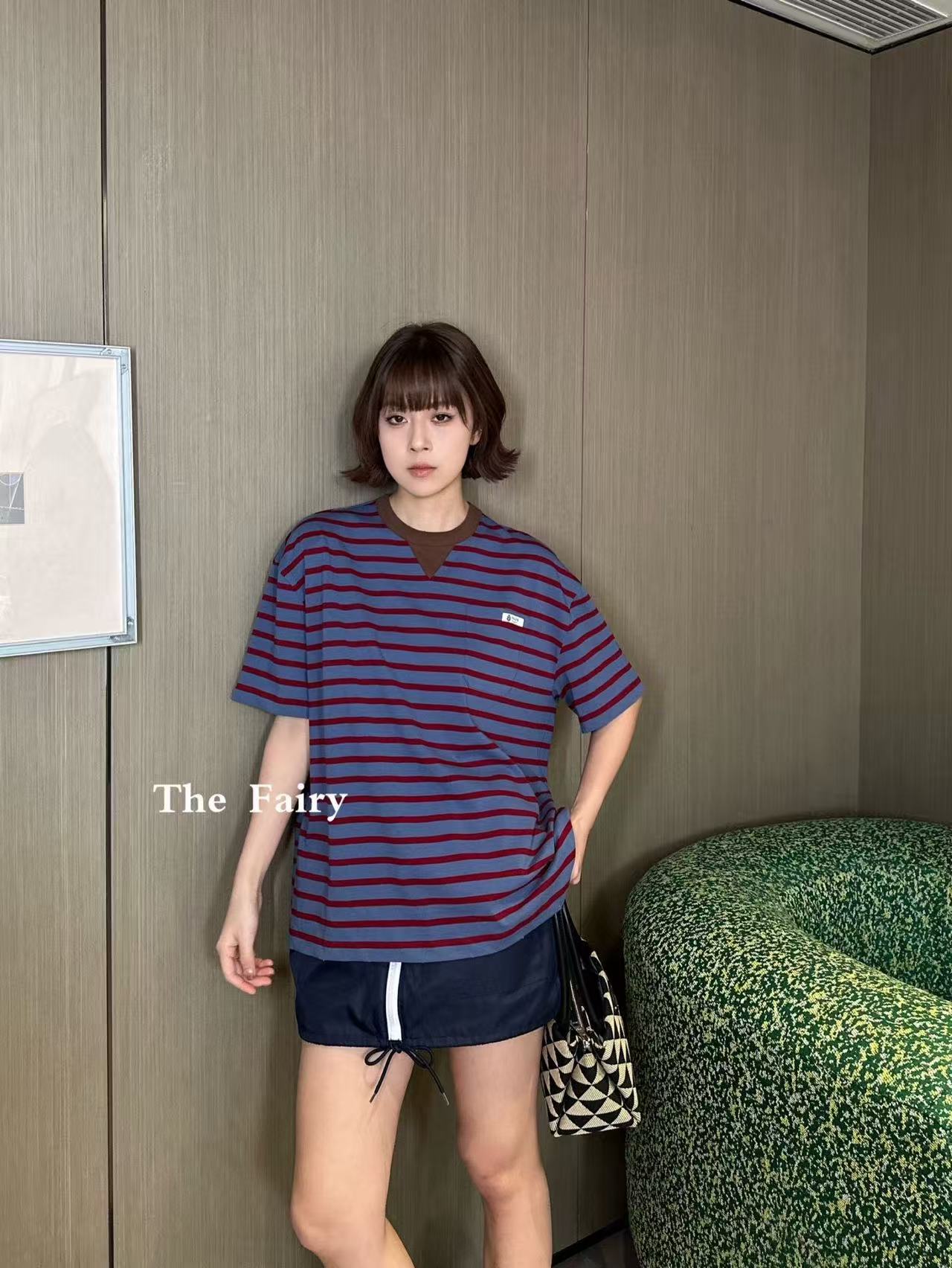 M1UM1U ストライプTシャツ【50％割引+送料無料】