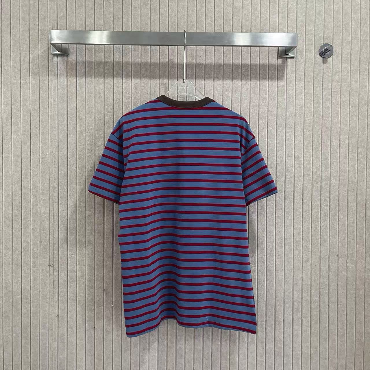 M1UM1U ストライプTシャツ【50％割引+送料無料】