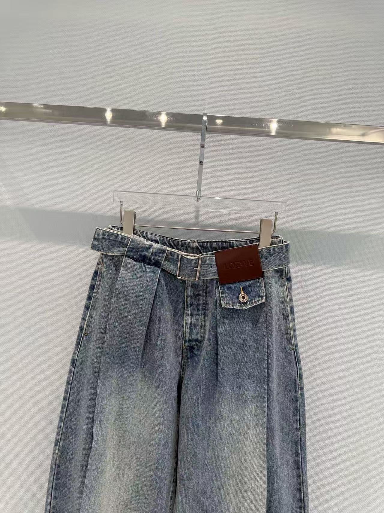 L0WEW プリーツジーンズ【50％割引+送料無料】