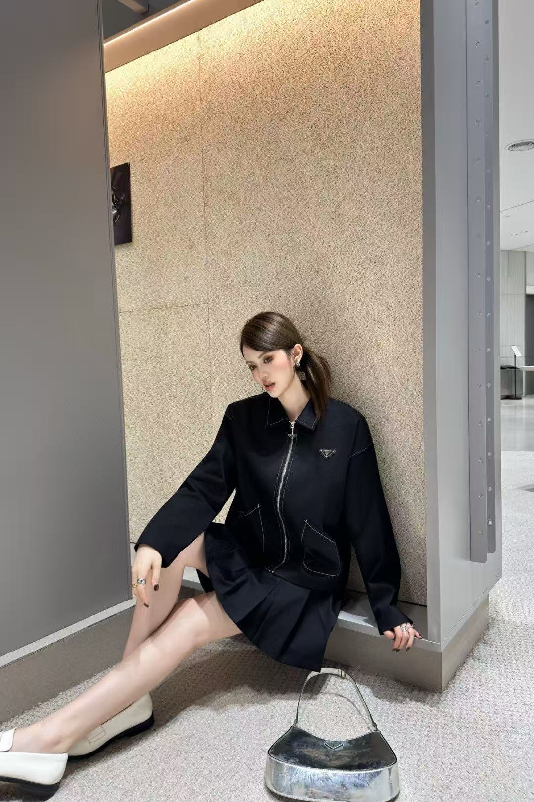 PR4DA トライアングルロゴ ジッパージャケット【50％割引+送料無料】