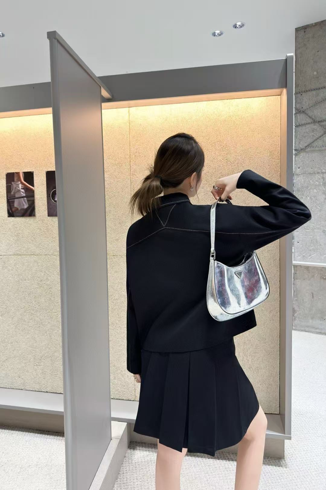 PR4DA トライアングルロゴ ジッパージャケット【50％割引+送料無料】