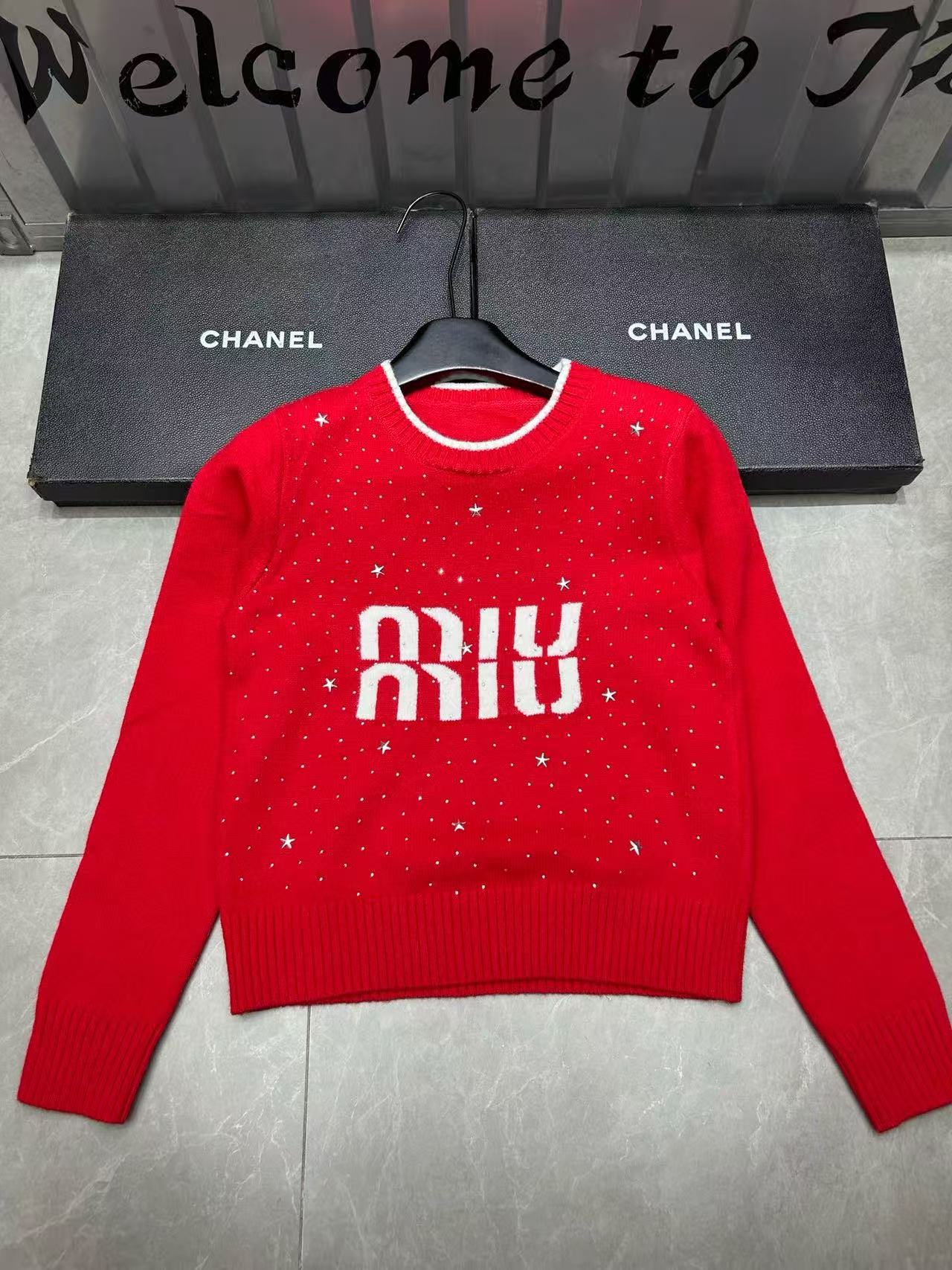 M1UM1U五芒星ラインストーンセーター【50％割引+送料無料】