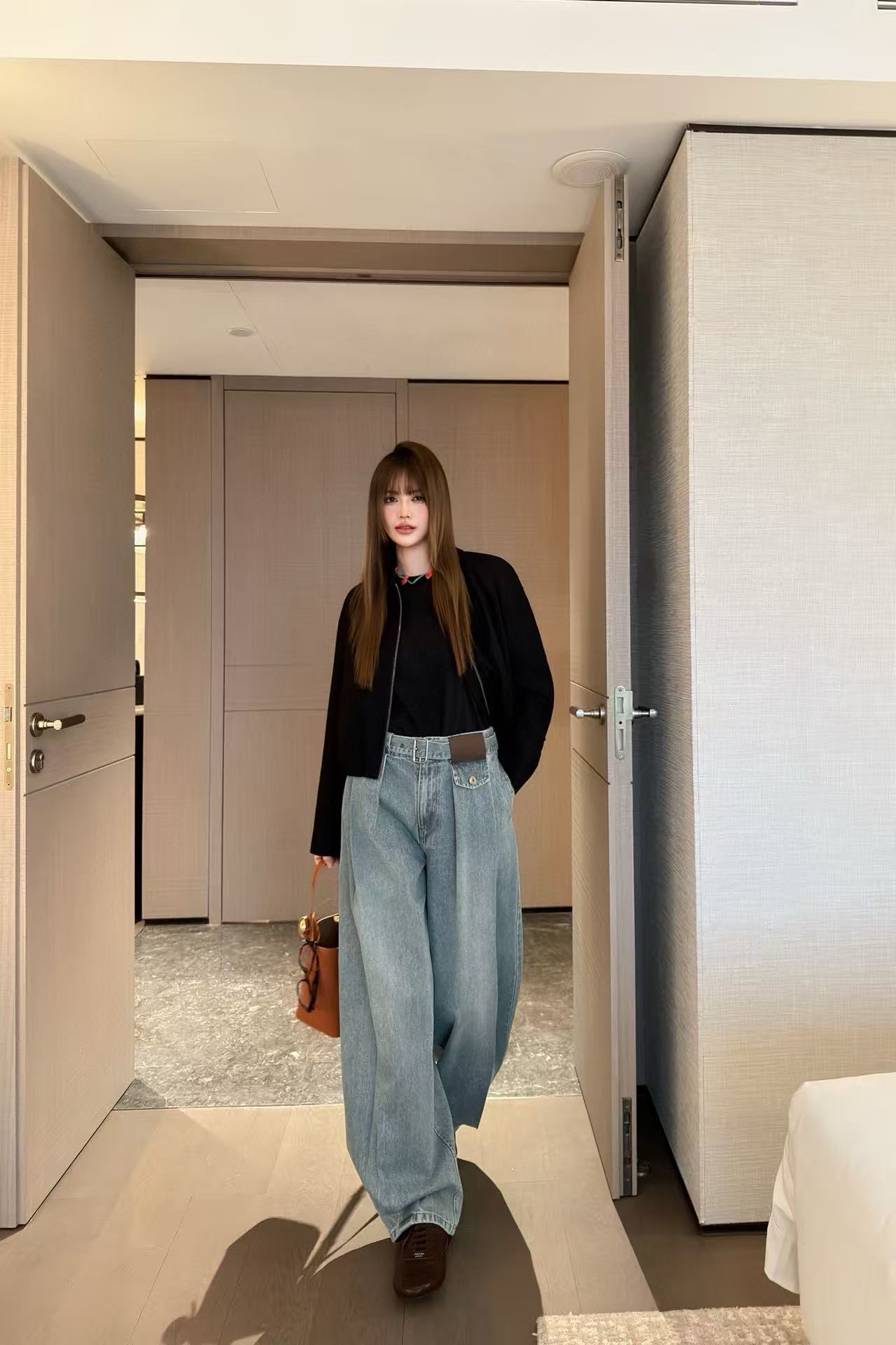 L0WEW ハイウエストジーンズ【50％割引+送料無料】