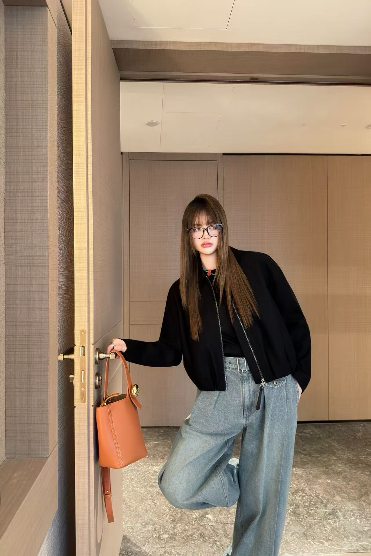 L0WEW ハイウエストジーンズ【50％割引+送料無料】