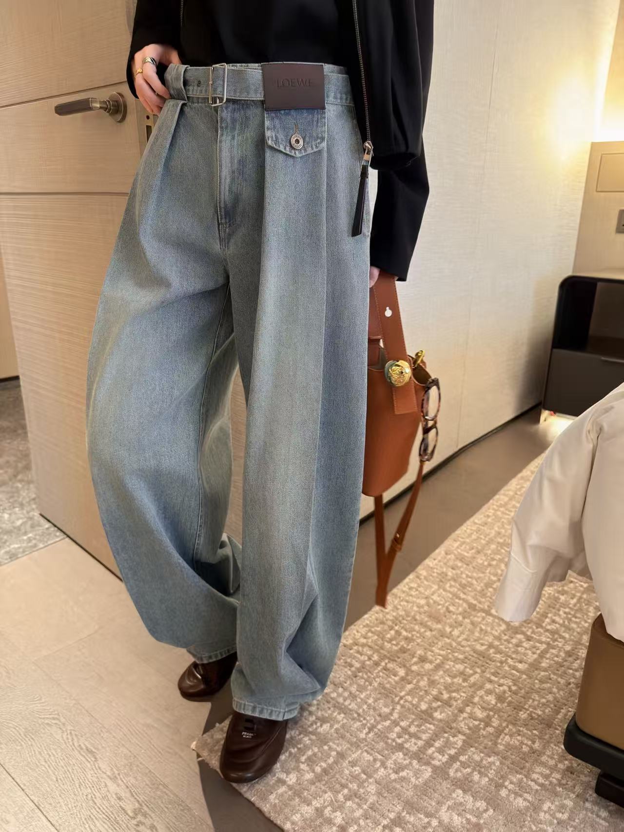 L0WEW ハイウエストジーンズ【50％割引+送料無料】