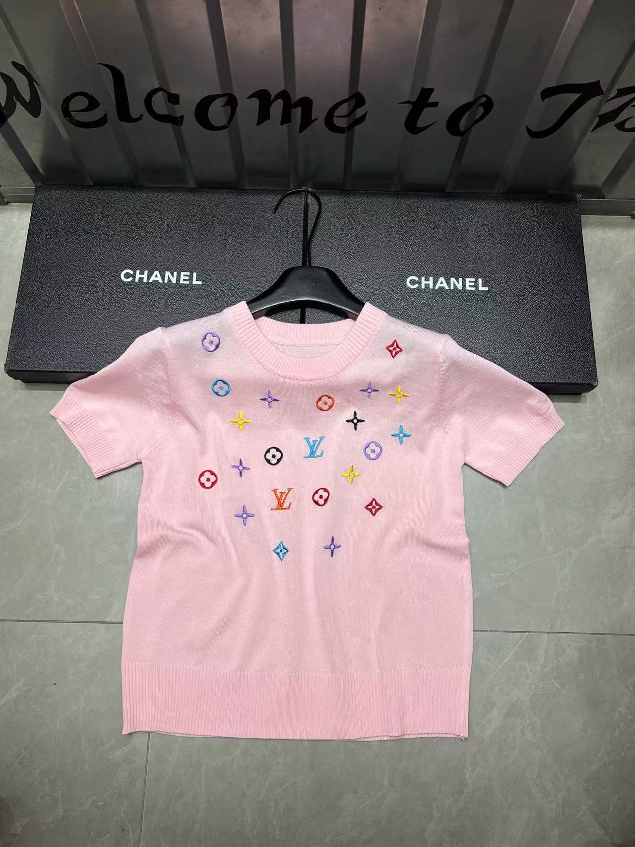 LV刺繍四つ葉のクローバー半袖セーター【50％割引+送料無料】