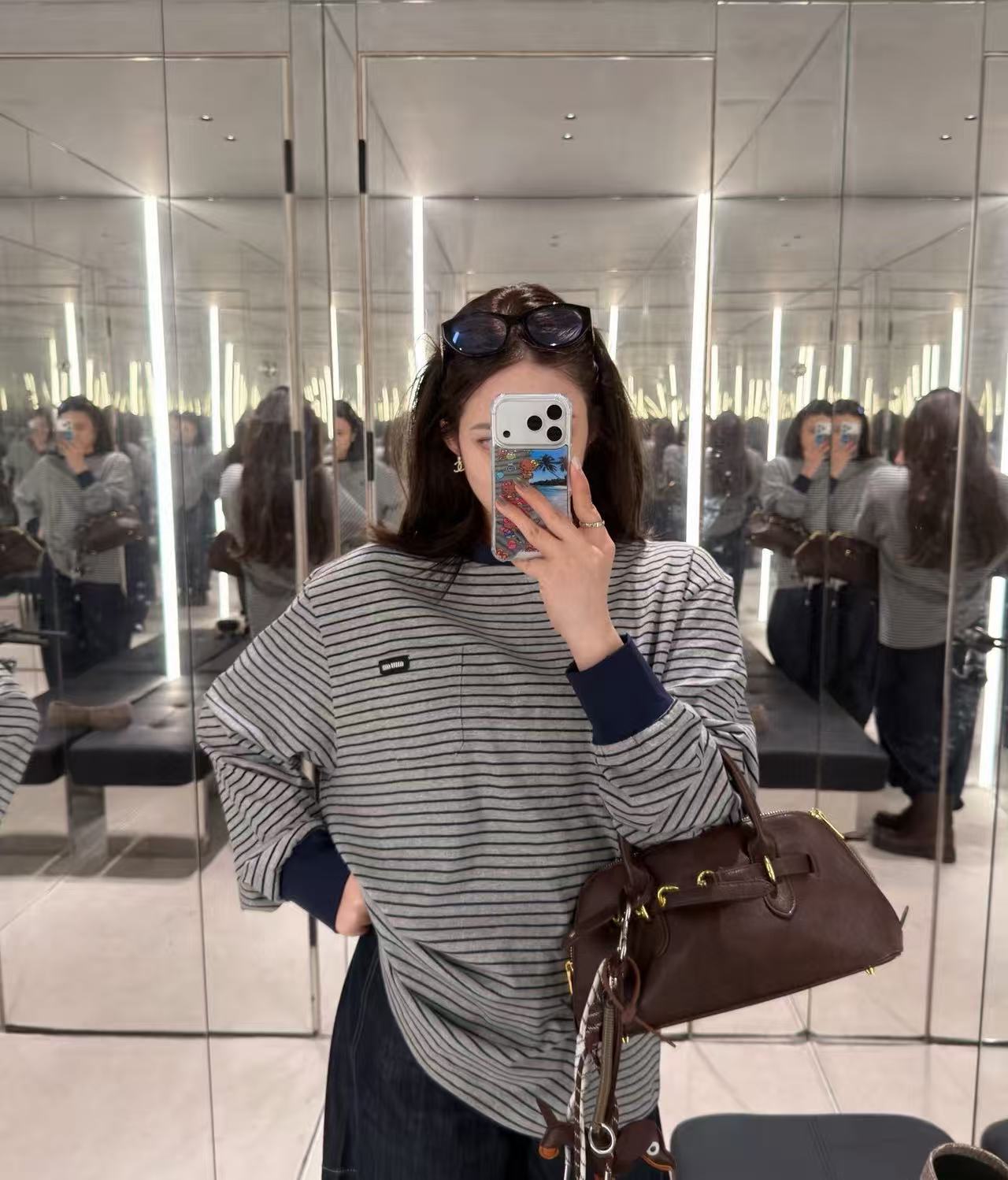 M1UM1U ストライプレター ロングスリーブTシャツ【50％割引+送料無料】