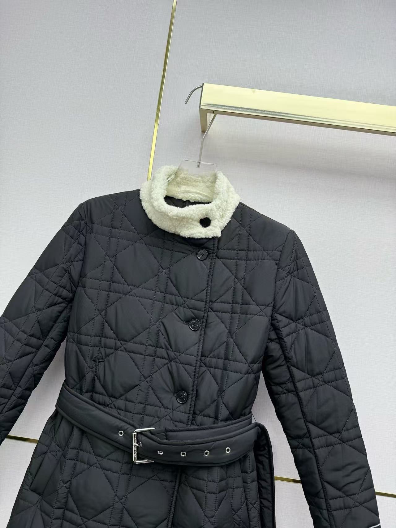 DIORのチェック柄ベルト付きコットンジャケット【50％割引+送料無料】