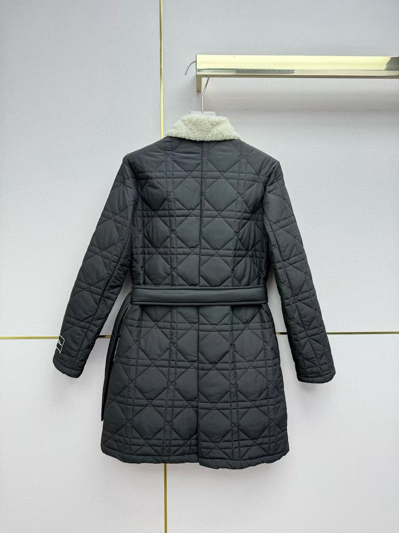 DIORのチェック柄ベルト付きコットンジャケット【50％割引+送料無料】