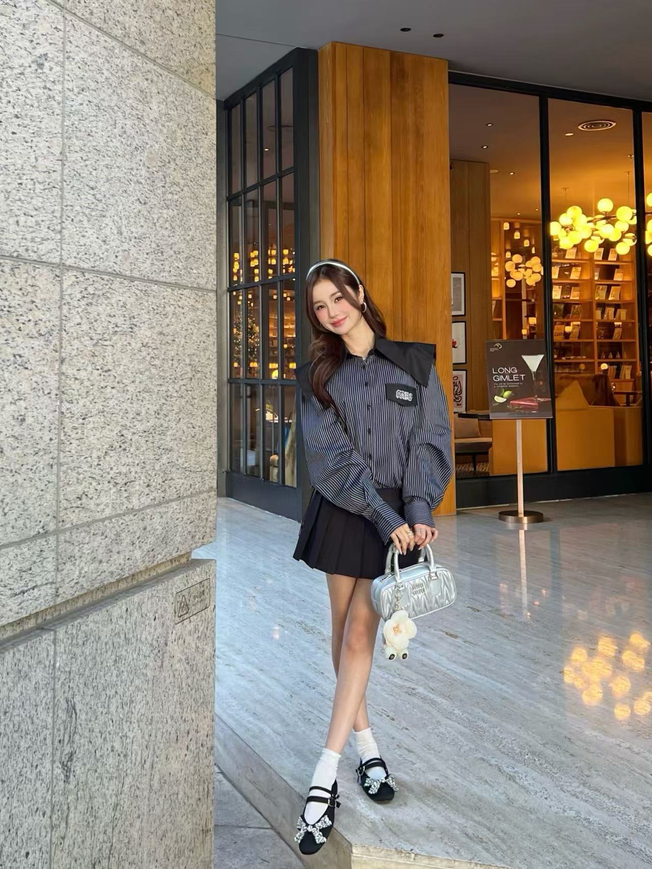 M1UM1U 襟付きストライプシャツ【50％割引+送料無料】