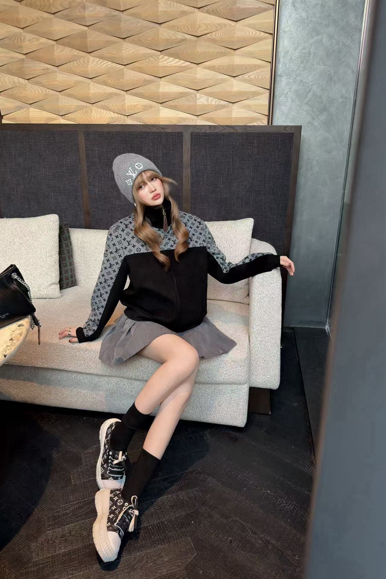 LVジャカードジップアップジャケット【50％割引+送料無料】