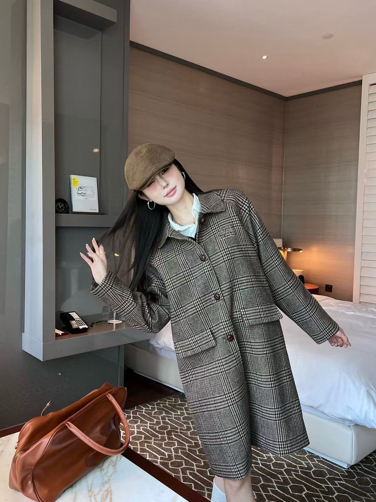 M1UM1U シンプルチェックロングコート【50％割引+送料無料】