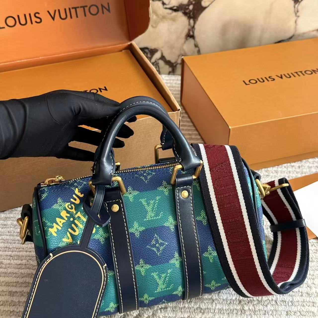 LVレザープリントハンドバッグ【50％割引+送料無料】