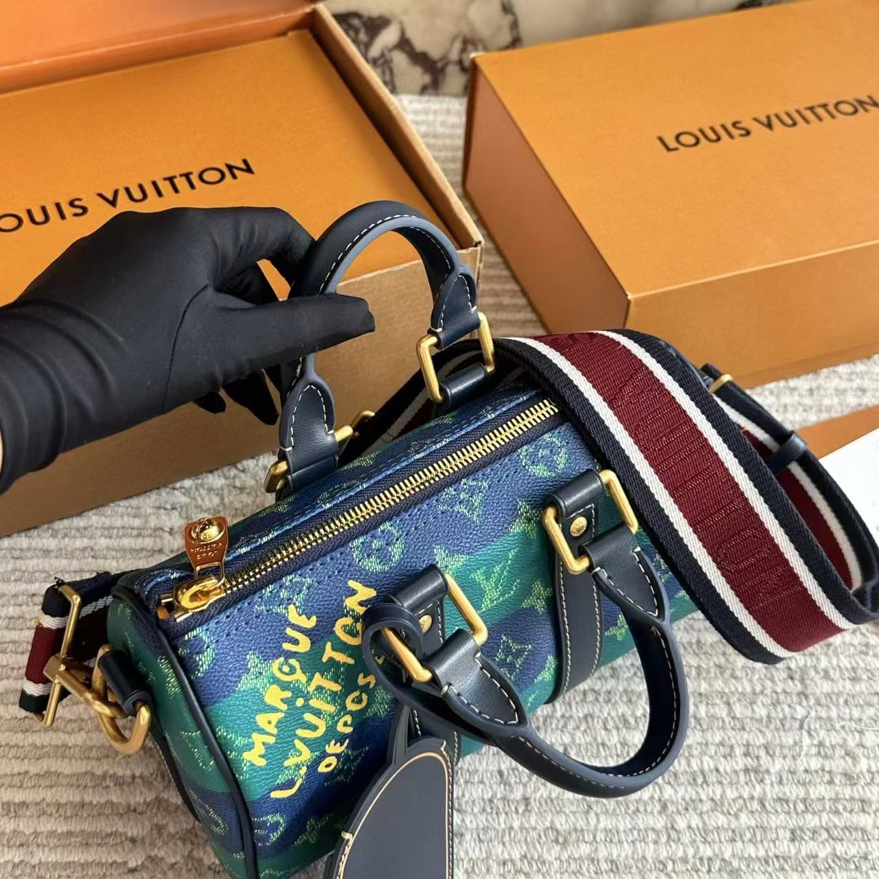 LVレザープリントハンドバッグ【50％割引+送料無料】