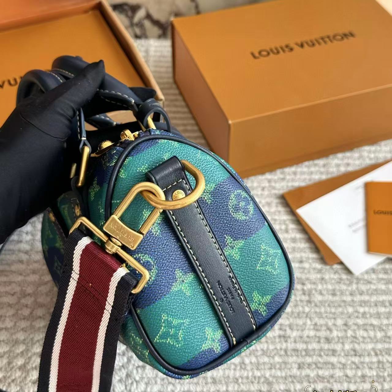 LVレザープリントハンドバッグ【50％割引+送料無料】