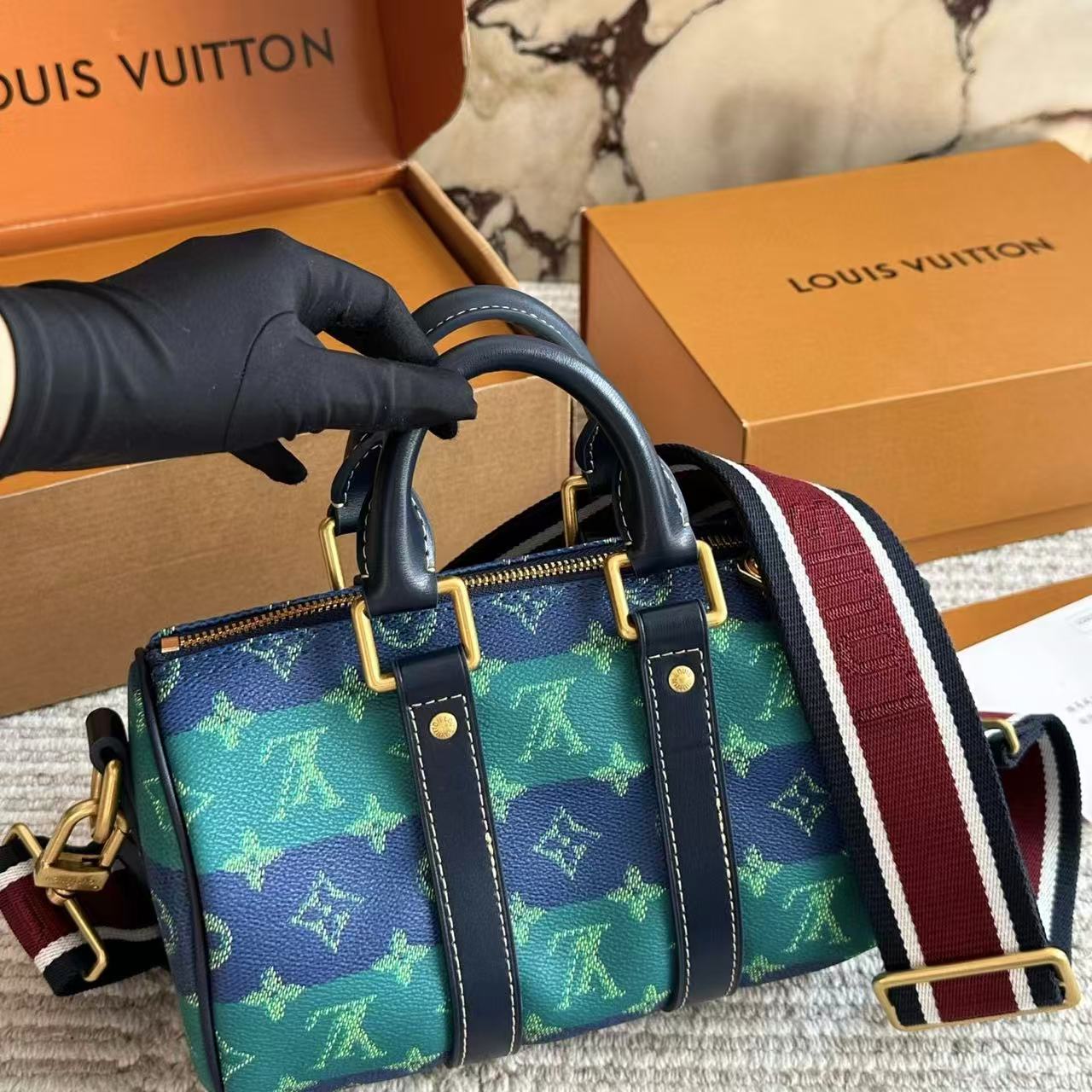 LVレザープリントハンドバッグ【50％割引+送料無料】