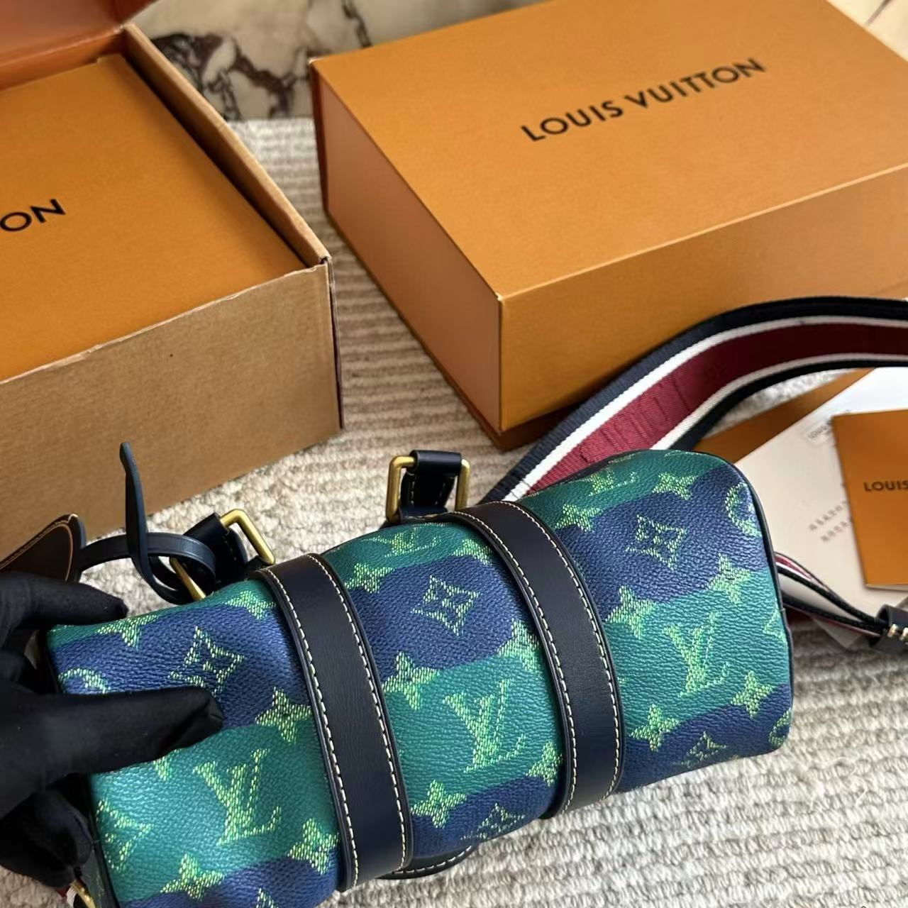 LVレザープリントハンドバッグ【50％割引+送料無料】