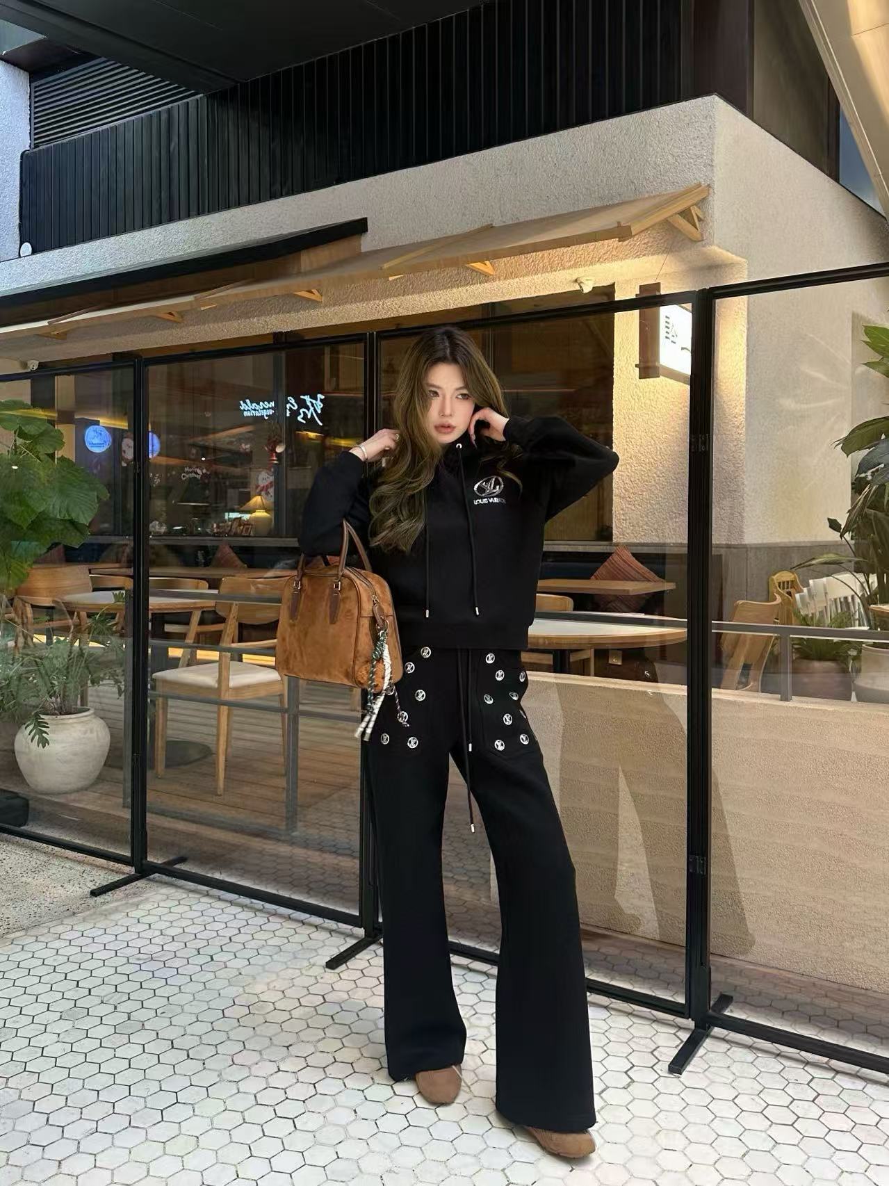 LVパーカーとパンツのツーピースセット【50％割引+送料無料】