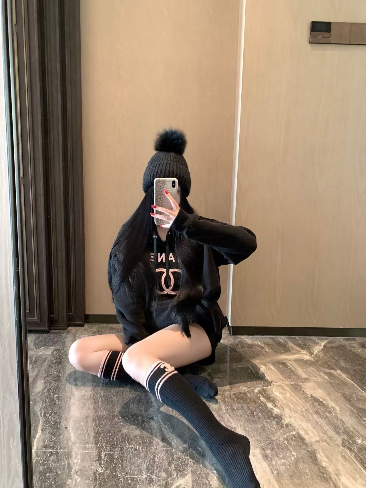 CHANE1 フード付きフリーススウェットシャツ + ソックス ツーピースセット【50％割引+送料無料】