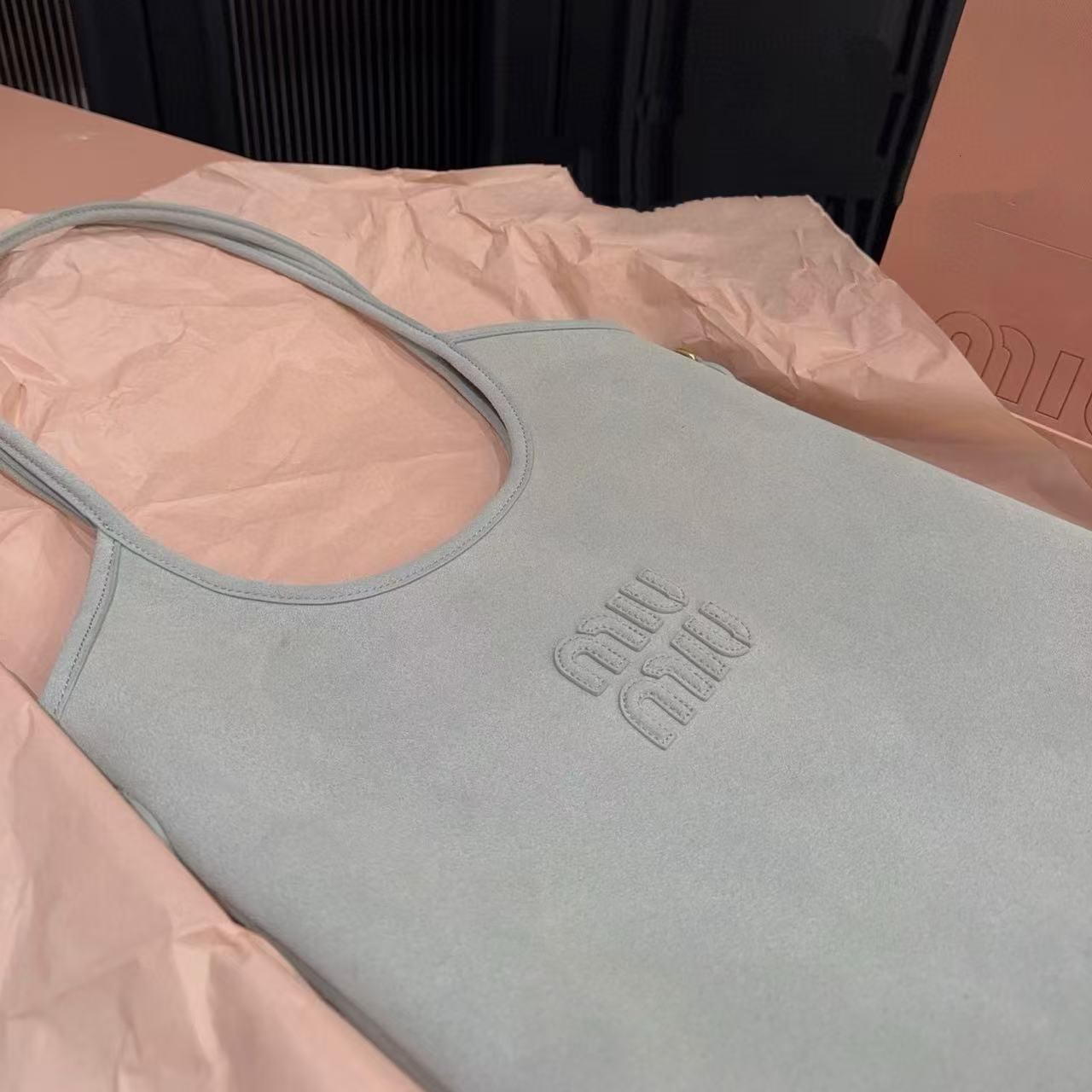 M1UM1U ディアハイド ショッピングバッグ【50％割引+送料無料】